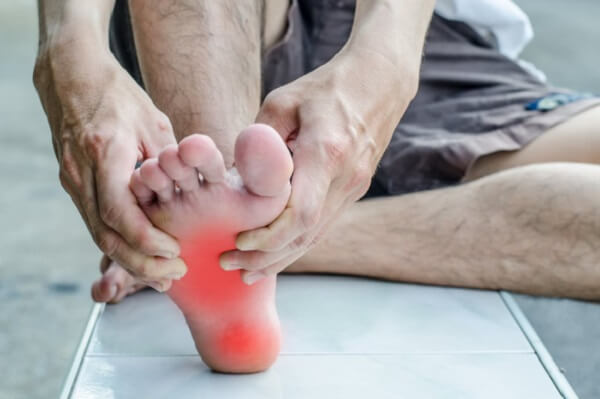 Cách massae giảm đau nhức chân