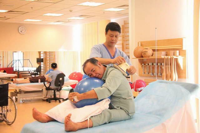 Phục hồi chức năng dựa vào cộng đồng tại Việt Nam